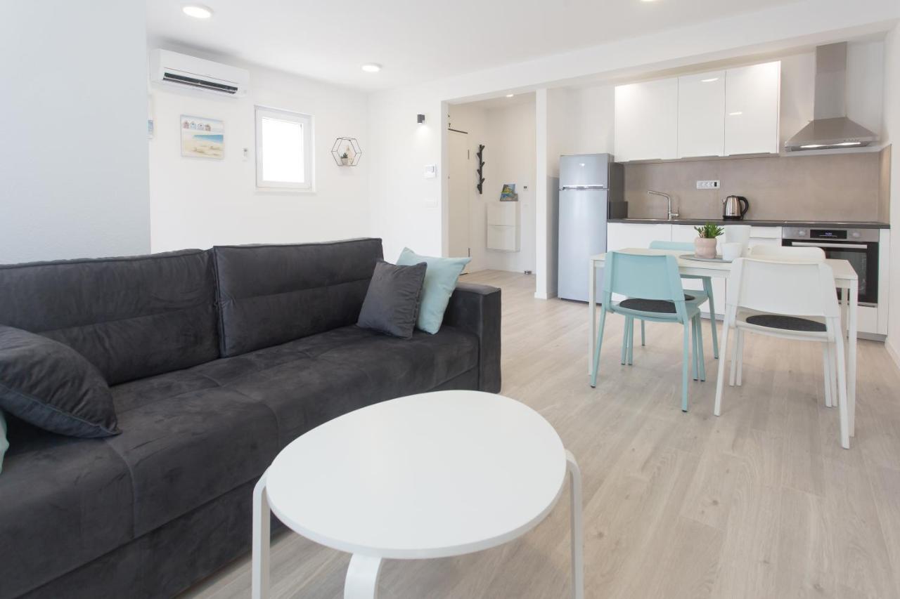 Delminium Apartment Kastela Luaran gambar