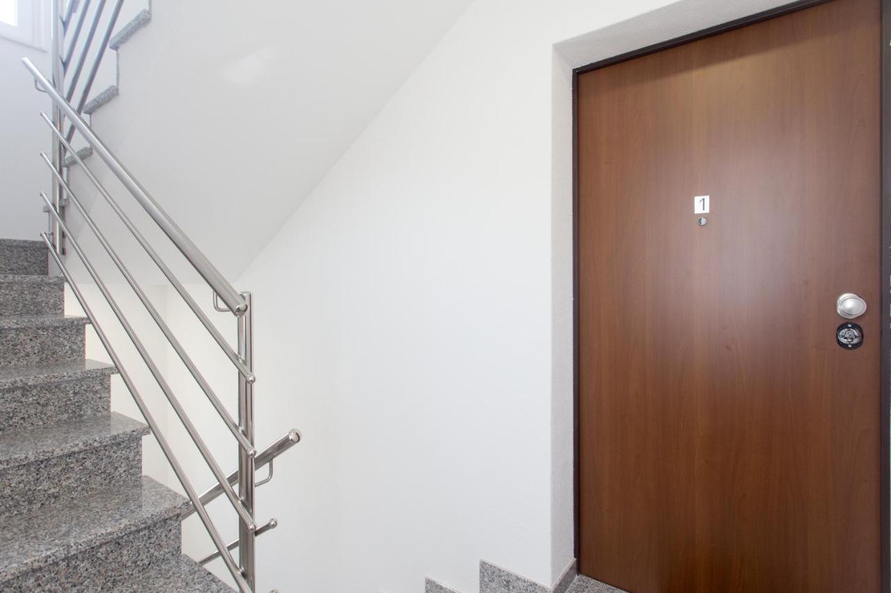 Delminium Apartment Kastela Luaran gambar